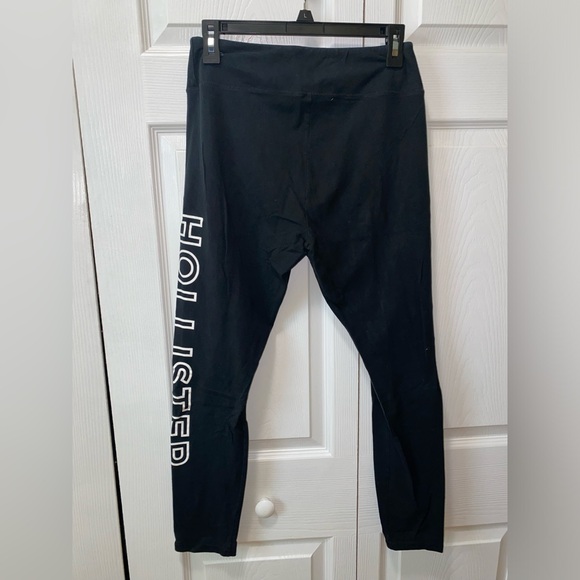 Hollister Large Black Leggings - Picture 2 of 3